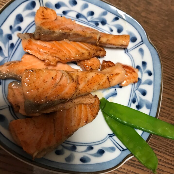 サーモンの刺身でバター塩胡椒焼き レシピ 作り方 By Rママ 楽天レシピ サーモンの刺身でバター塩胡椒焼き レシピ 作り方 By Rママ 楽天レシピ